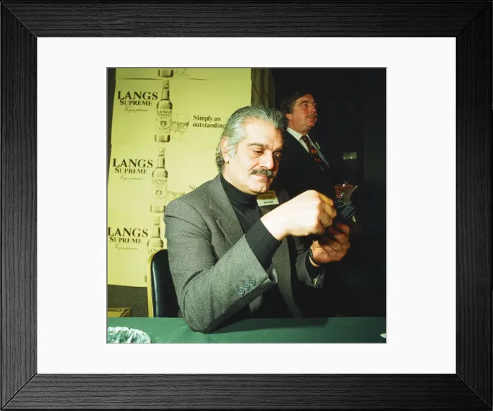 Framed Print : Omar Sharif, actor and professional bridge player, taking part in the Langs Supreme