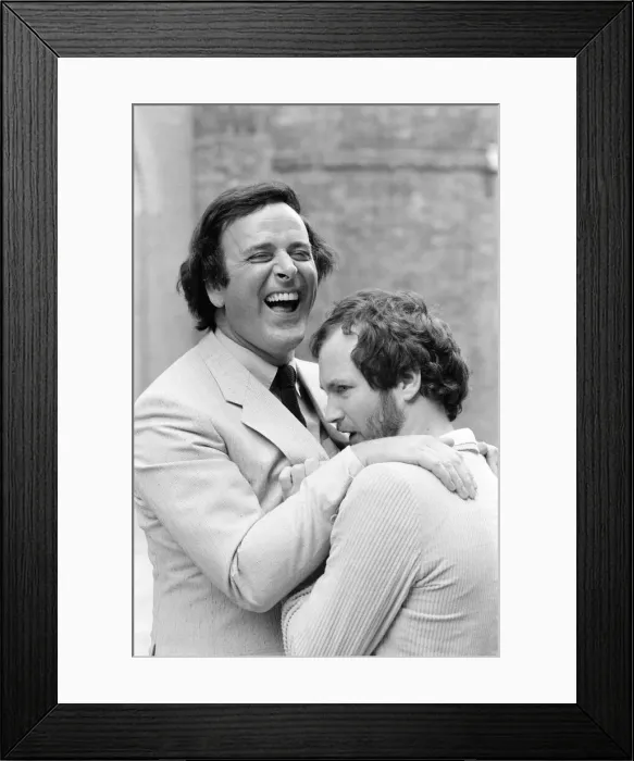 Framed Print : BBC Autumn Schedule Photo-call, 13th July 1981. Terry Wogan and Kenny Everett Framed Print : BBC Autumn Schedule Photo-call, 13th July 1981. Terry Wogan and Kenny Everett