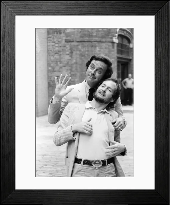 Framed Print : BBC Autumn Schedule Photo-call, 13th July 1981. Terry Wogan and Kenny Everett Framed Print : BBC Autumn Schedule Photo-call, 13th July 1981. Terry Wogan and Kenny Everett