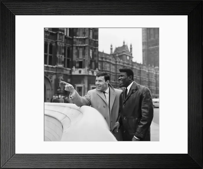 Framed Print : World Welterweight champion Emile Griffith with challenger Dave Charnle Framed Print : World Welterweight champion Emile Griffith with challenger Dave Charnle
