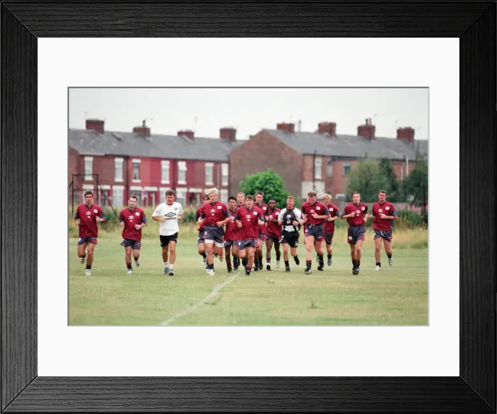 Framed Print : Manchester United in their first day of training. 13th July 1995