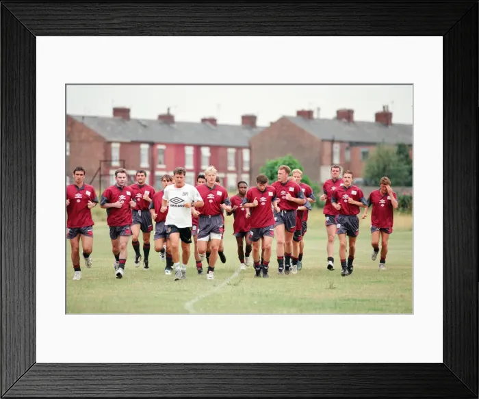 Framed Print : Manchester United in their first day of training. 13th July 1995