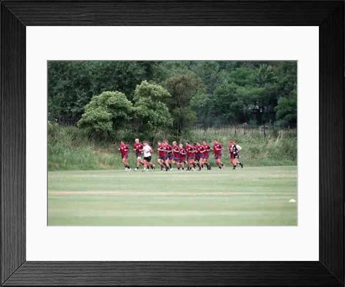 Framed Print : Manchester United in their first day of training. 13th July 1995 Framed Print : Manchester United in their first day of training. 13th July 1995