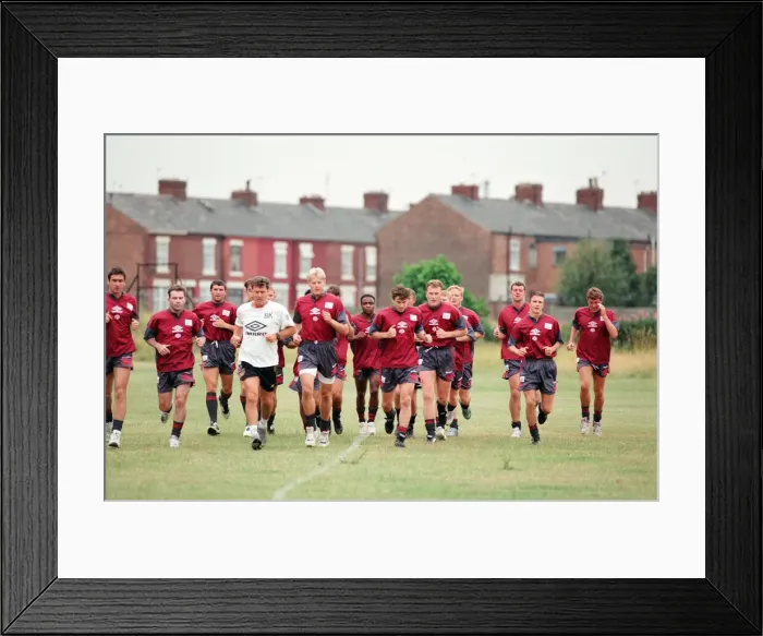 Framed Print : Manchester United in their first day of training. 13th July 1995