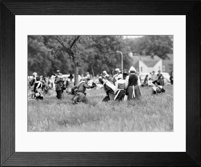 Framed Print : English Civil War, re-enactment, performed by The Sealed Knot, an educational charity Framed Print : English Civil War, re-enactment, performed by The Sealed Knot, an educational charity