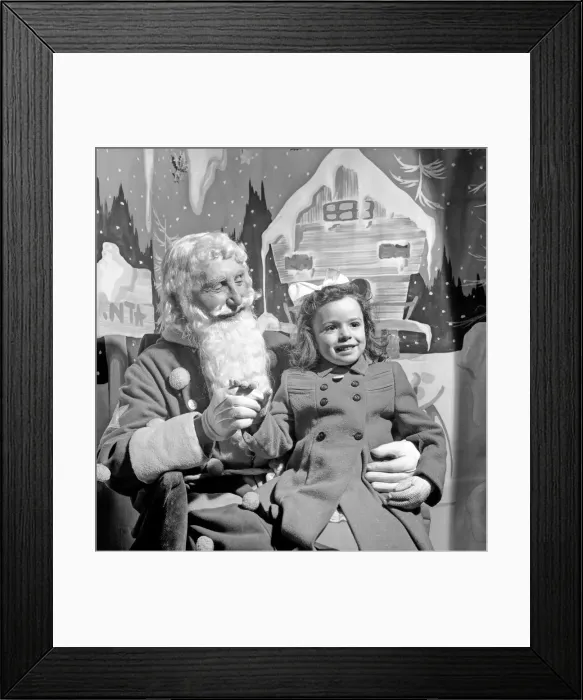 Framed Print : Christmas: Father Christmas seen here at Pontings. Santa is played by 88 year old Stanley Framed Print : Christmas: Father Christmas seen here at Pontings. Santa is played by 88 year old Stanley