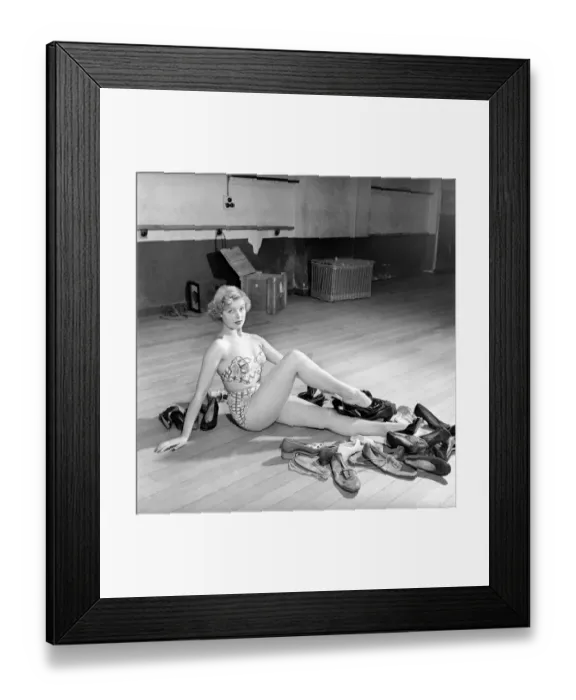 Framed Print : Milk Woman cum Ballerina. Barbara Ferris who by day delivers the milk and the eggs Framed Print : Milk Woman cum Ballerina. Barbara Ferris who by day delivers the milk and the eggs