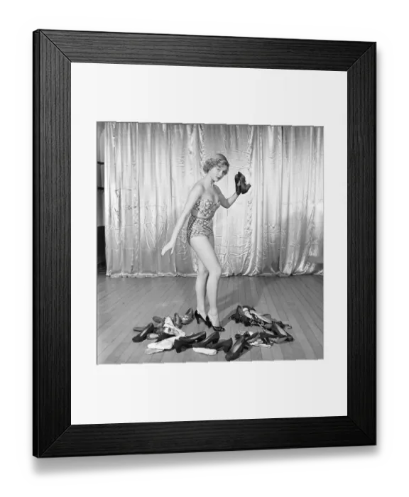 Framed Print : Milk Woman cum Ballerina. Barbara Ferris who by day delivers the milk and the eggs Framed Print : Milk Woman cum Ballerina. Barbara Ferris who by day delivers the milk and the eggs