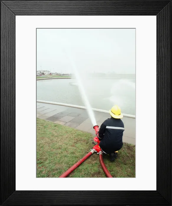 Framed Print : Coatham Boating Lake, Redcar, North Yorkshire, England, 14th February 1992 Framed Print : Coatham Boating Lake, Redcar, North Yorkshire, England, 14th February 1992