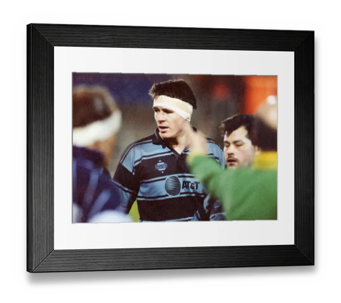 Framed Print : Rugby player, Stuart Roy, Cardiff. Circa 1995