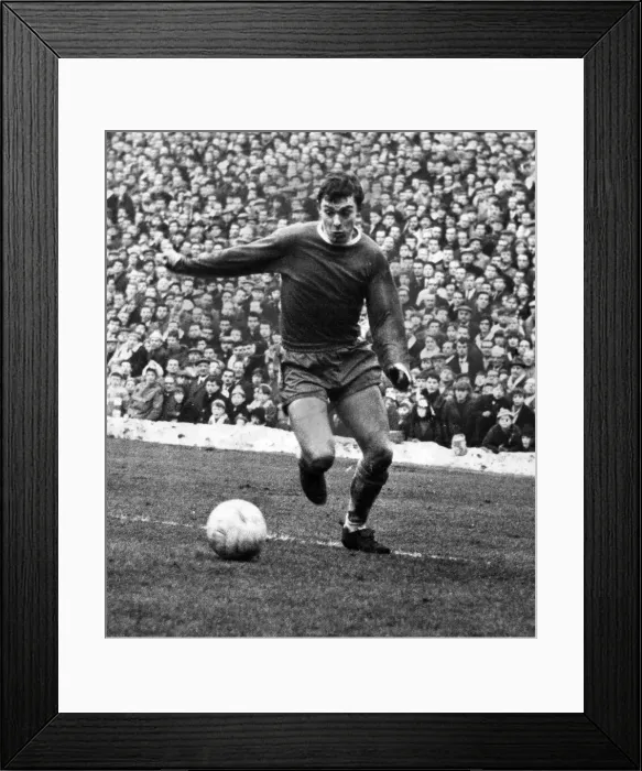 Framed Print : Denis Thwaites, Birmingham City Football Player, in action