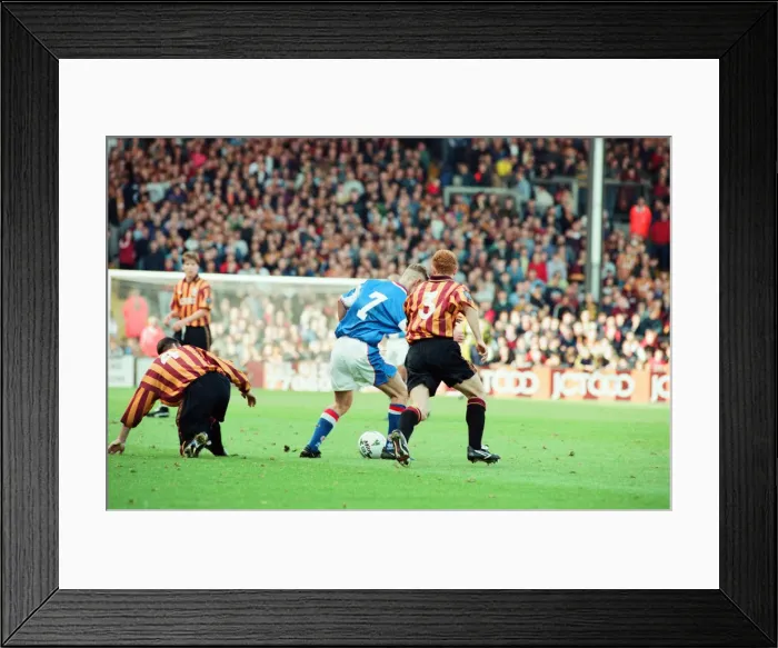 Framed Print : Bradford 2-2 Middlesbrough, League Division One match at Valley Parade Framed Print : Bradford 2-2 Middlesbrough, League Division One match at Valley Parade