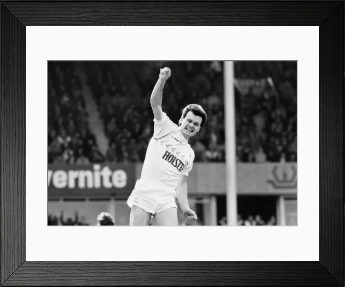 Framed Print : Tottenham 4-1 Watford, FA Cup semi final match at Villa Park, Saturday 11th April 1987