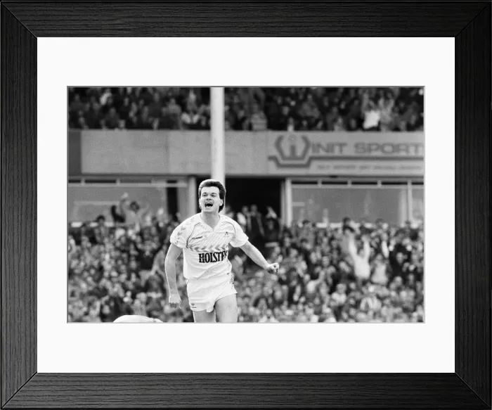 Framed Print : Tottenham 4-1 Watford, FA Cup semi final match at Villa Park, Saturday 11th April 1987 Framed Print : Tottenham 4-1 Watford, FA Cup semi final match at Villa Park, Saturday 11th April 1987