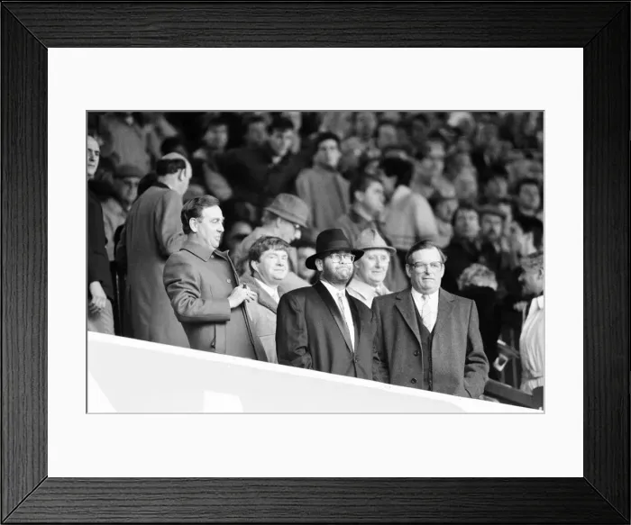 Framed Print : Tottenham 4-1 Watford, FA Cup semi final match at Villa Park, Saturday 11th April 1987 Framed Print : Tottenham 4-1 Watford, FA Cup semi final match at Villa Park, Saturday 11th April 1987