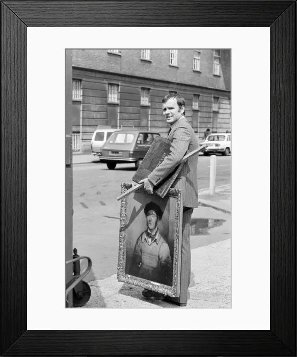 Framed Print : Last brew at Courage, Barclay, Simonds & Co Ltd Brewery, Reading, June 1980