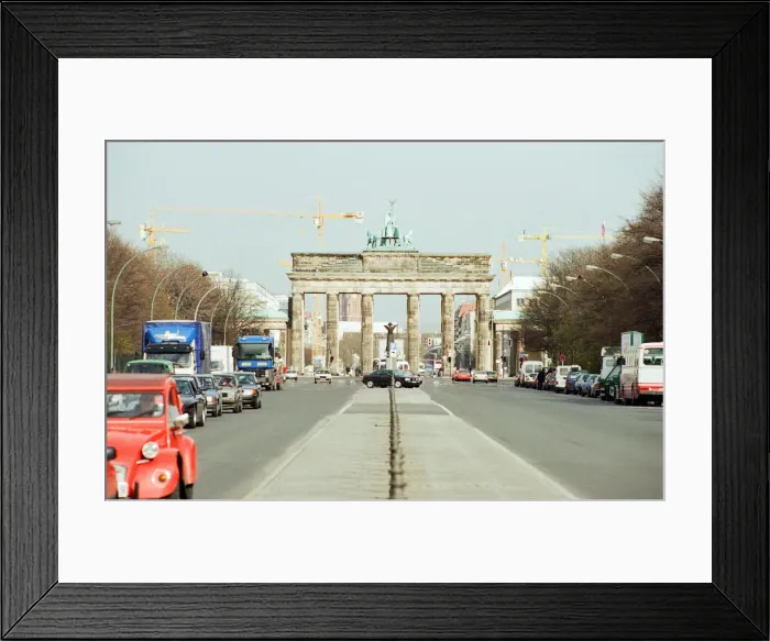 Framed Print : Brandenburg Gate, Berlin, Germany, 7th April 1995 Framed Print : Brandenburg Gate, Berlin, Germany, 7th April 1995