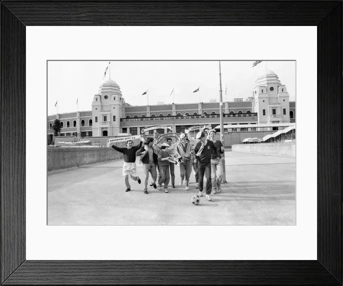 Framed Print : Everton 1-0 Coventry, Charity Shield football match at Wembley Stadium, London