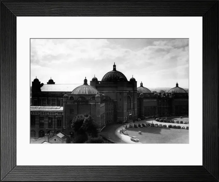 Framed Print : University of Birmingham, 6th September 1950 Framed Print : University of Birmingham, 6th September 1950