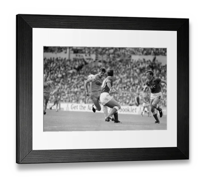 Framed Print : Everton 1-0 Coventry, Charity Shield football match at Wembley Stadium, London Framed Print : Everton 1-0 Coventry, Charity Shield football match at Wembley Stadium, London