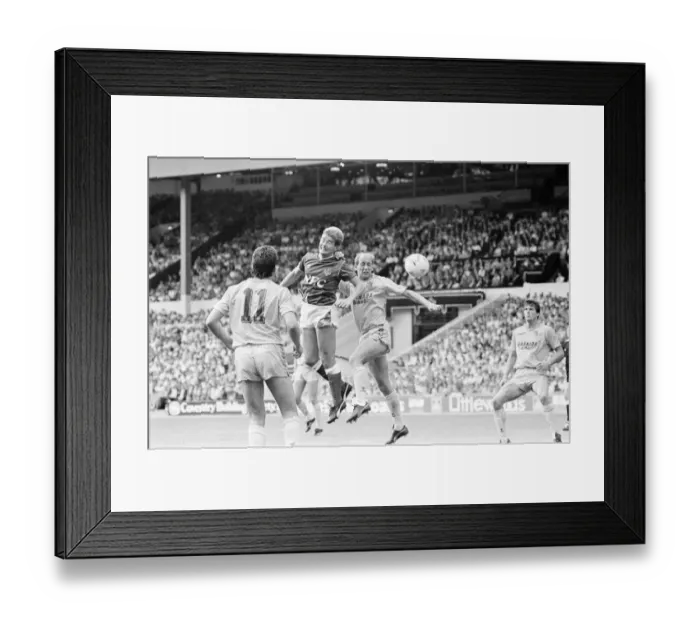 Framed Print : Everton 1-0 Coventry, Charity Shield football match at Wembley Stadium, London Framed Print : Everton 1-0 Coventry, Charity Shield football match at Wembley Stadium, London