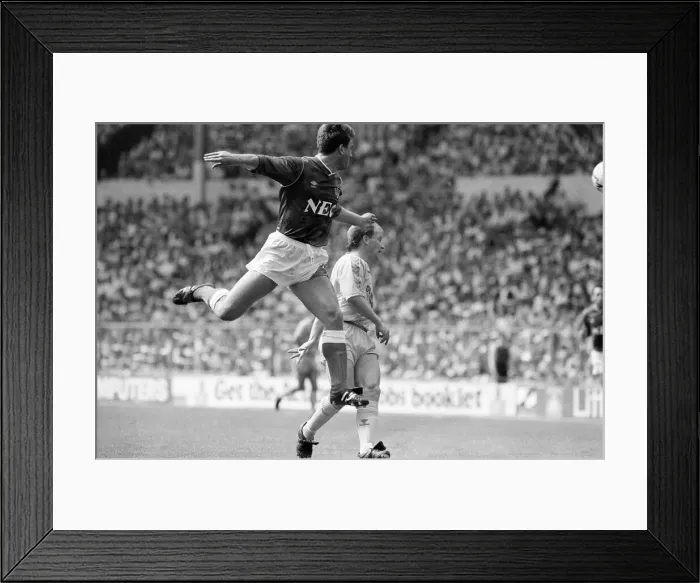 Framed Print : Everton 1-0 Coventry, Charity Shield football match at Wembley Stadium, London