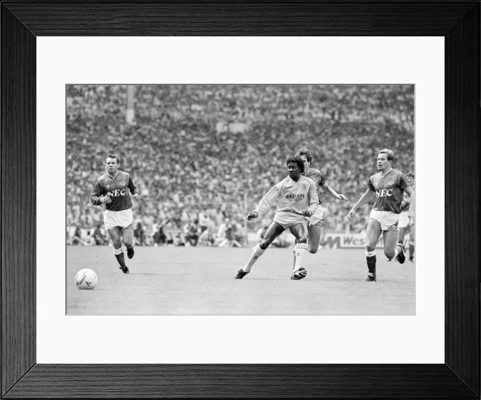 Framed Print : Everton 1-0 Coventry, Charity Shield football match at Wembley Stadium, London Framed Print : Everton 1-0 Coventry, Charity Shield football match at Wembley Stadium, London