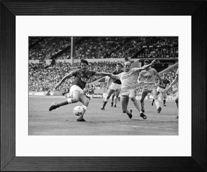 Framed Print : Everton 1-0 Coventry, Charity Shield football match at Wembley Stadium, London