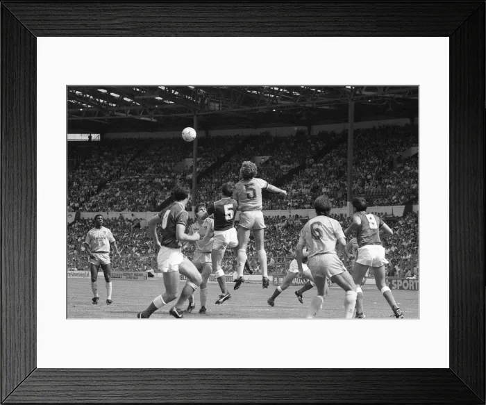Framed Print : Everton 1-0 Coventry, Charity Shield football match at Wembley Stadium, London