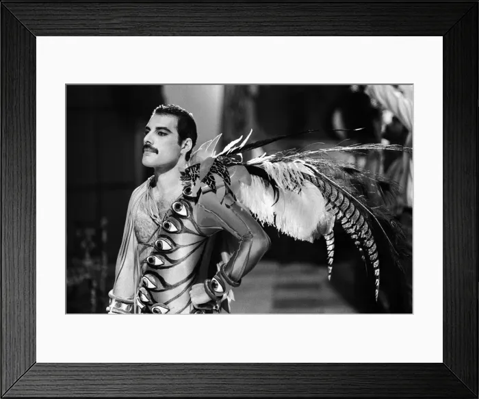 Framed Print : British Rock group Queen making a video for their latest single Framed Print : British Rock group Queen making a video for their latest single