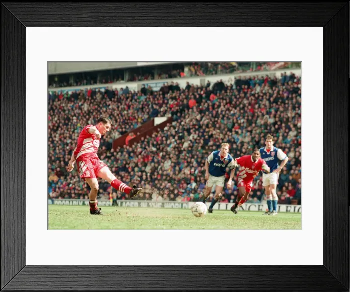 Framed Print : Liverpool v Ipswich Town, final score 1-0 to Liverpool, Premier League Framed Print : Liverpool v Ipswich Town, final score 1-0 to Liverpool, Premier League
