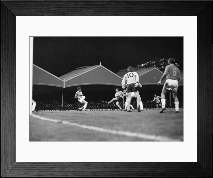 Framed Print : Wolves 4-1 Lokomotive Leipzig, UEFA Cup 2nd leg, match at Molineux Stadium Framed Print : Wolves 4-1 Lokomotive Leipzig, UEFA Cup 2nd leg, match at Molineux Stadium