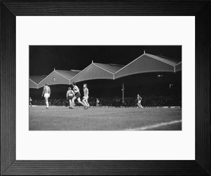 Framed Print : Wolves 4-1 Lokomotive Leipzig, UEFA Cup 2nd leg, match at Molineux Stadium
