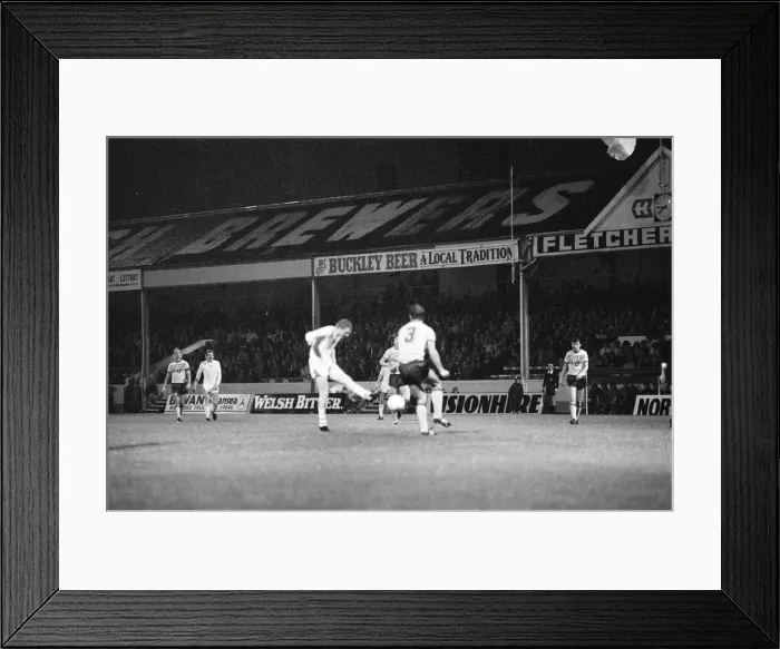 Framed Print : Swansea 0-1 Lokomotive Leipzig, European Cup Winners Cup match, 1st round Framed Print : Swansea 0-1 Lokomotive Leipzig, European Cup Winners Cup match, 1st round