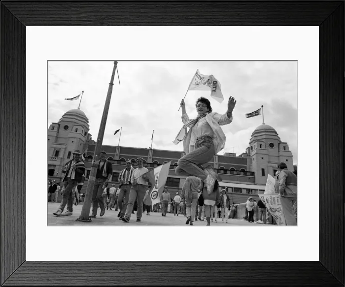Framed Print : Everton 1-0 Coventry, Charity Shield football match at Wembley Stadium, London Framed Print : Everton 1-0 Coventry, Charity Shield football match at Wembley Stadium, London