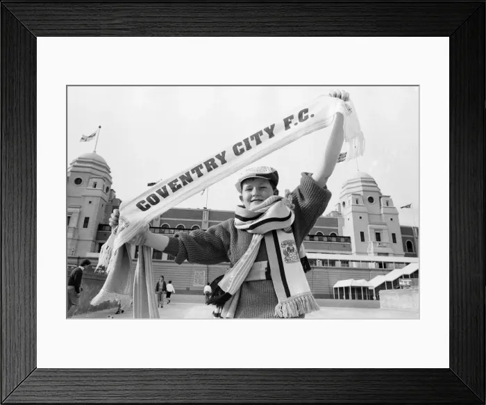 Framed Print : Everton 1-0 Coventry, Charity Shield football match at Wembley Stadium, London Framed Print : Everton 1-0 Coventry, Charity Shield football match at Wembley Stadium, London