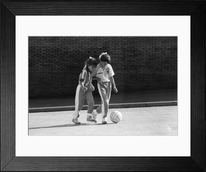 Framed Print : Everton 1-0 Coventry, Charity Shield football match at Wembley Stadium, London Framed Print : Everton 1-0 Coventry, Charity Shield football match at Wembley Stadium, London