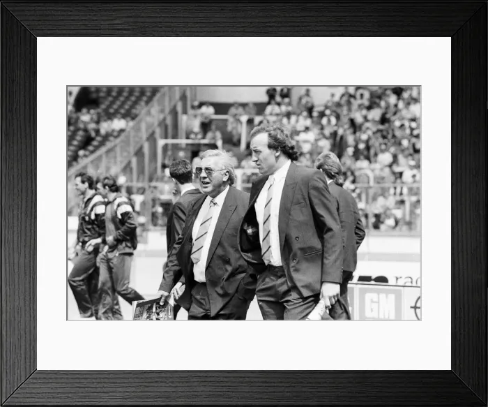 Framed Print : Everton 1-0 Coventry, Charity Shield football match at Wembley Stadium, London Framed Print : Everton 1-0 Coventry, Charity Shield football match at Wembley Stadium, London