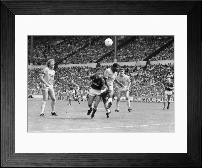 Framed Print : Everton 1-0 Coventry, Charity Shield football match at Wembley Stadium, London Framed Print : Everton 1-0 Coventry, Charity Shield football match at Wembley Stadium, London