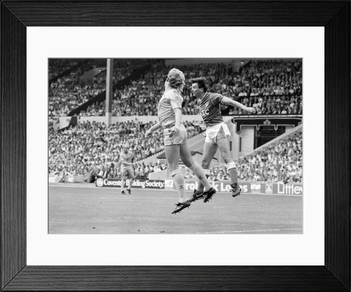Framed Print : Everton 1-0 Coventry, Charity Shield football match at Wembley Stadium, London Framed Print : Everton 1-0 Coventry, Charity Shield football match at Wembley Stadium, London