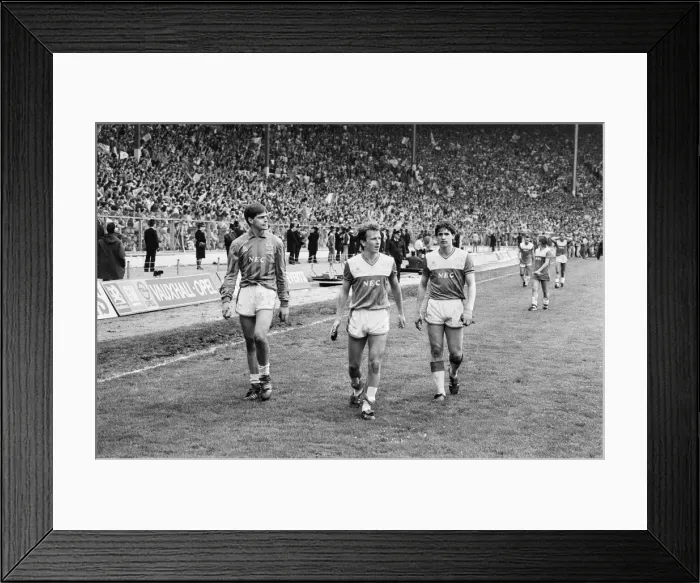 Framed Print : Liverpool 3-1 Everton, FA Cup Final, Wembley Stadium, London, Saturday 10th May 1986 Framed Print : Liverpool 3-1 Everton, FA Cup Final, Wembley Stadium, London, Saturday 10th May 1986