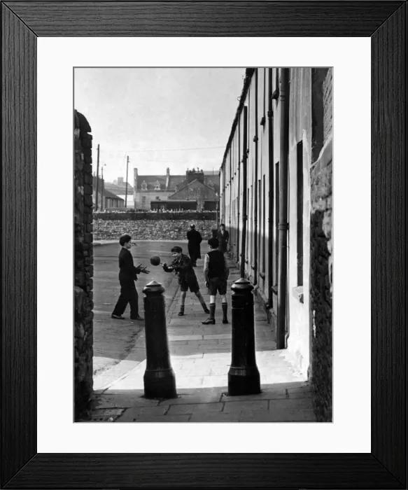 Framed Print : Newtown was a residential area of Cardiff, Wales that existed from the mid-nineteenth Framed Print : Newtown was a residential area of Cardiff, Wales that existed from the mid-nineteenth