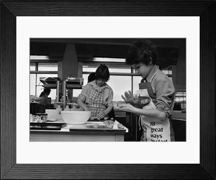 Framed Print : Northfield School, Billingham, Stockton-on-Tees, Circa 1978. Cookery Class Framed Print : Northfield School, Billingham, Stockton-on-Tees, Circa 1978. Cookery Class