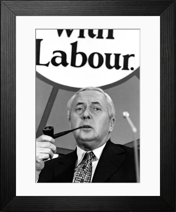 Framed Print : Labour Party Press Conference held at Transport House. Harold Wilson. 4th October 1974 Framed Print : Labour Party Press Conference held at Transport House. Harold Wilson. 4th October 1974