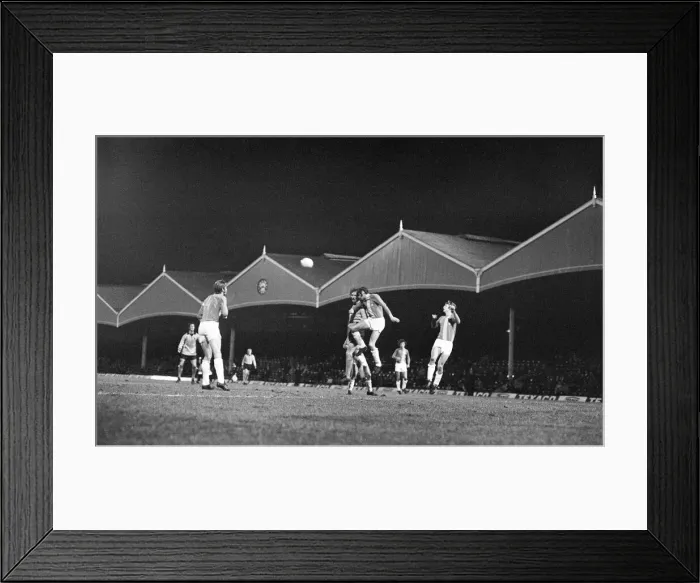 Framed Print : Wolves 4-1 Lokomotive Leipzig, UEFA Cup 2nd leg, match at Molineux Stadium