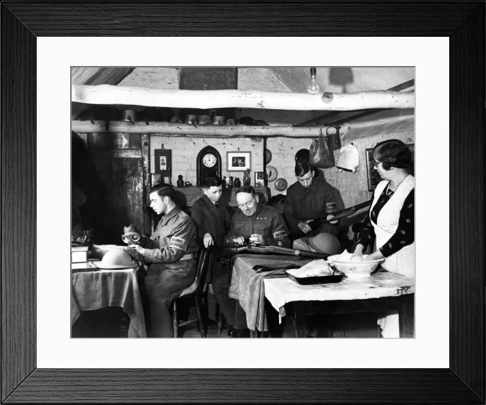 Framed Print : A special series of photographs taken to illustrate the preparedness of the Home Guards Framed Print : A special series of photographs taken to illustrate the preparedness of the Home Guards