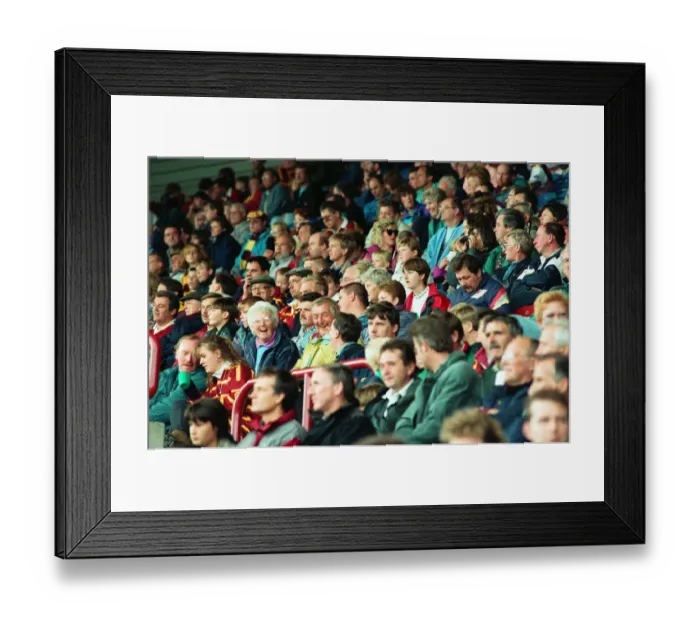 Framed Print : The first Huddersfield Giants home game at McAlpine stadium