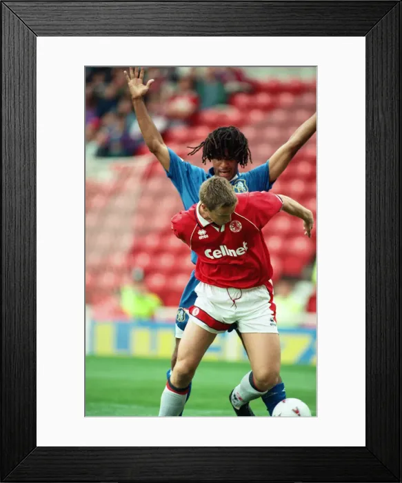 Framed Print : Chelsea 2 - 0 Middlesbrough, Premier League match held at the Cellnet Stadium Framed Print : Chelsea 2 - 0 Middlesbrough, Premier League match held at the Cellnet Stadium