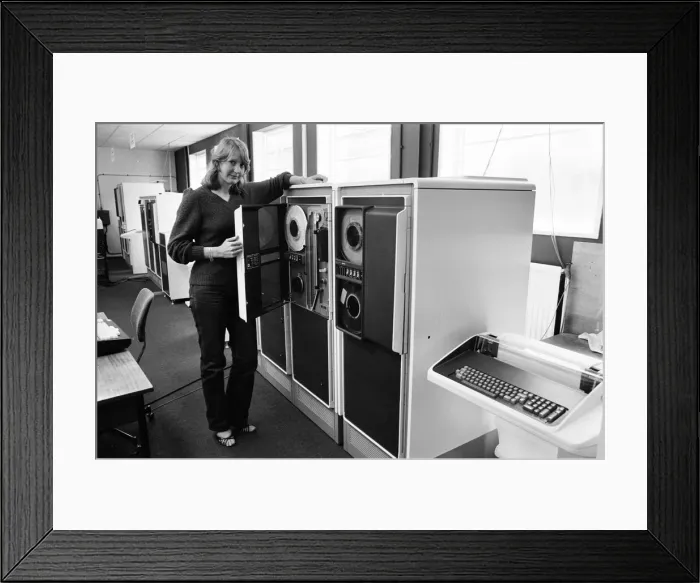 Framed Print : Computers at Leasco Offices, Reading, September 1980