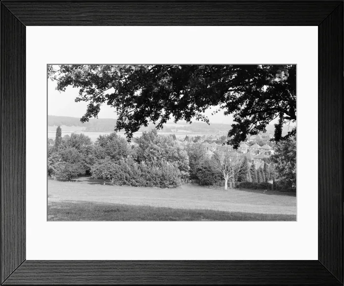 Framed Print : Arthur Newbery Park, Tilehurst, Reading, Berkshire, September 1980